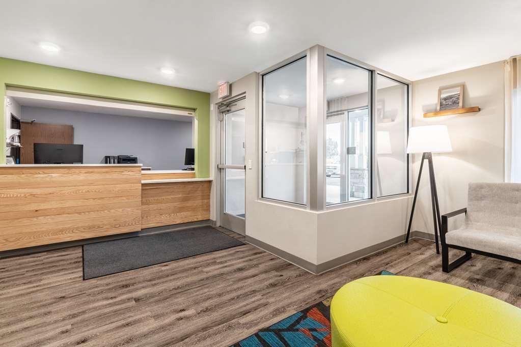 Extended Stay America Suites - Portland - East Fairview Interior foto