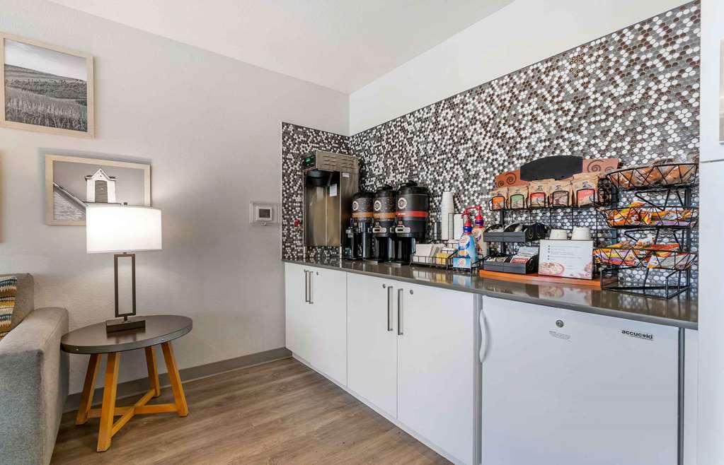 Extended Stay America Suites - Portland - East Fairview Restaurant foto